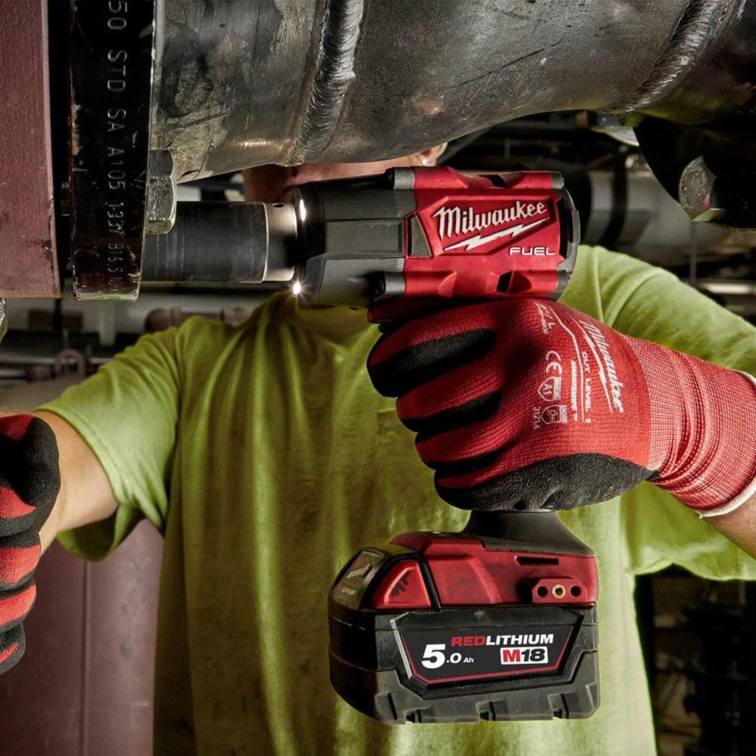 Milwaukee M18FMTIW2F38-0X M18 Mid Impact Wrench In Case