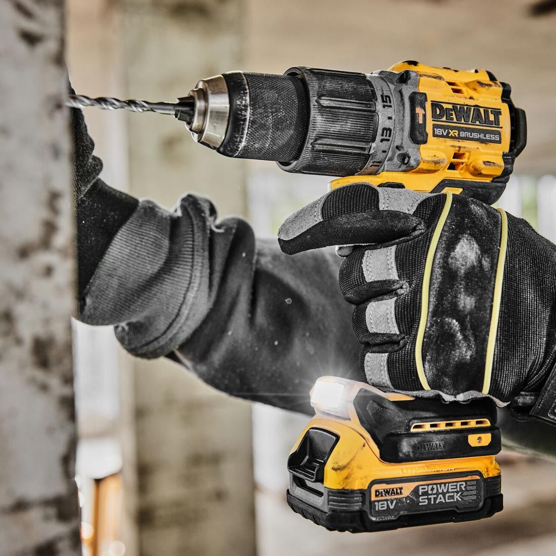 DeWalt DCD805P2T-GB 18V XR Cordless Brushless Combi Hammer Drill, 2x 5Ah, Charger & Case